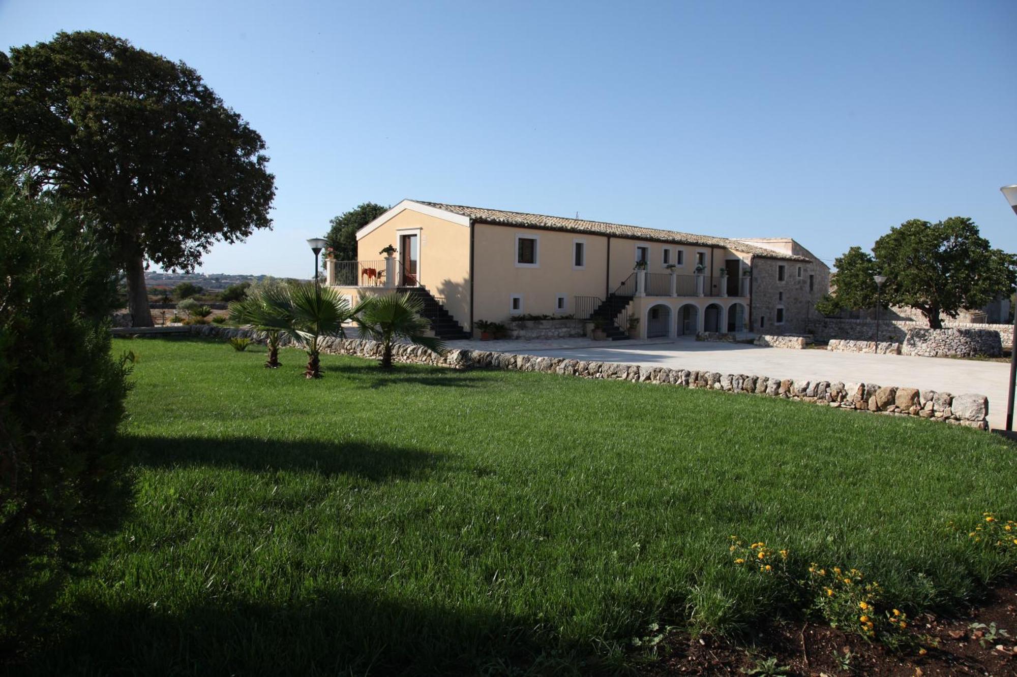 Artemisia Resort Puntarazzi Esterno foto